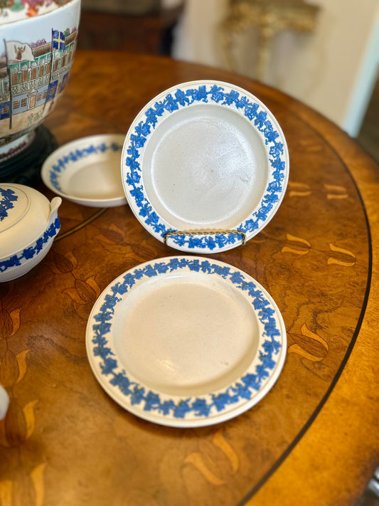Pair of Antique Wedgwood Smear-Glazed Stoneware Saucers with Lavender Sprigged Grapes