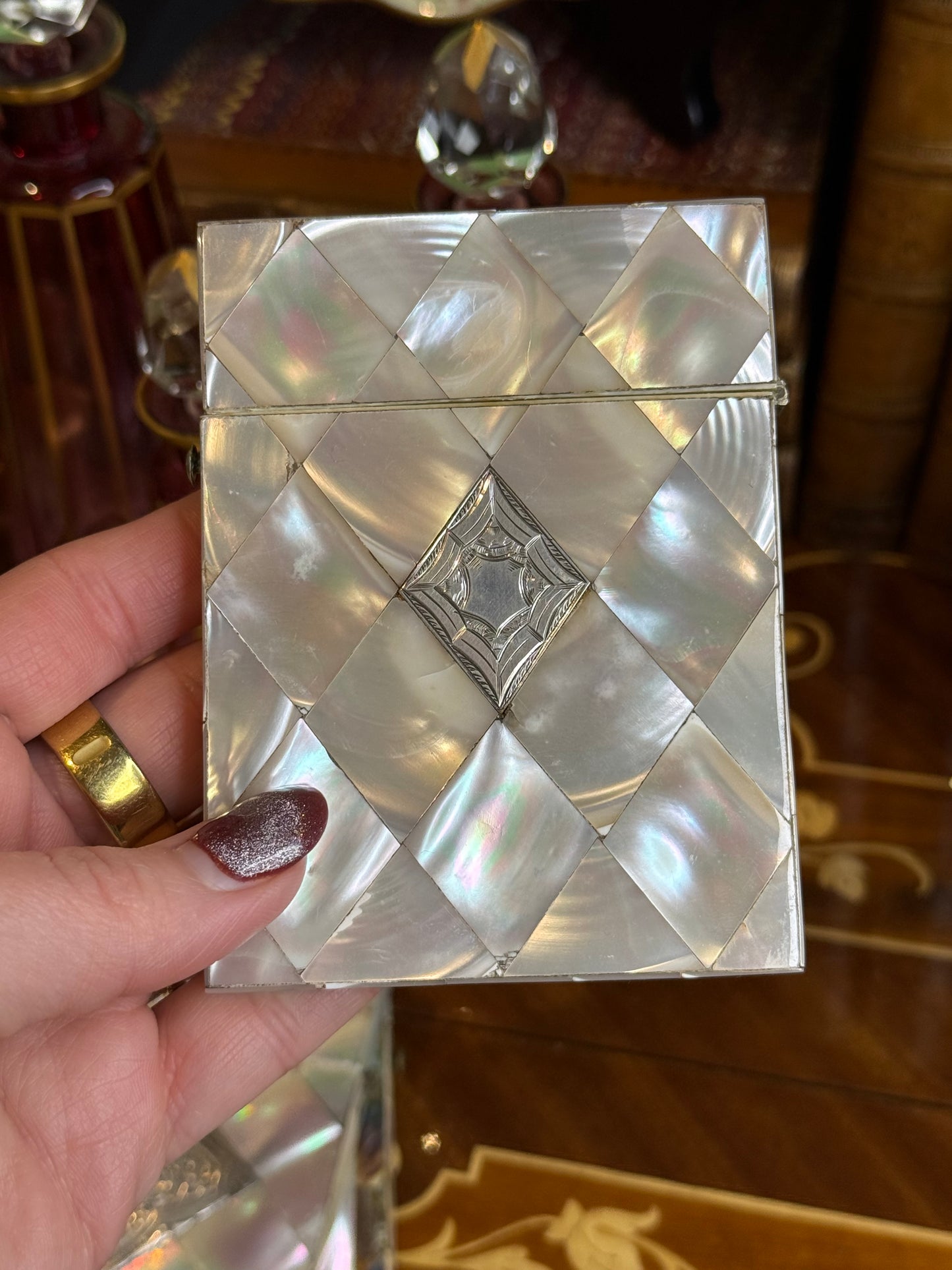 RESERVED - CALLING CARD CASE 1: STERLING SILVER CARTOOSH, NON-MONOGRAM, FITS 3-5 CARDS