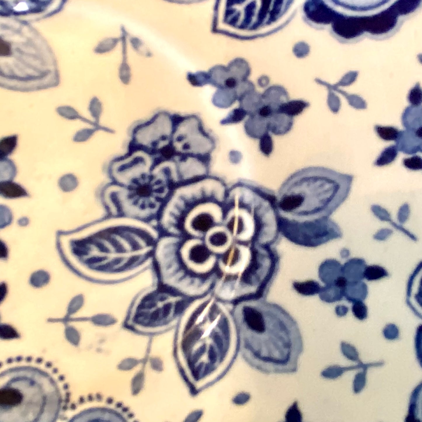 Set of 4 vintage floral blue and white saucer plates