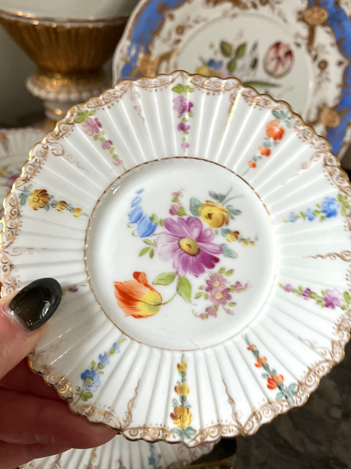 Antique Set of 8 Richard Klemm Dresden Pleated Hand-Painted Floral Petite Bowls And Plates c. 1890–1916