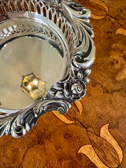 Vintage Lunt Eloquence Silver-Plated Wine Bottle Coaster | Ornate Floral & Pierced Design