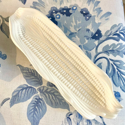 Set of 4 BORDALLO PINHEIRO white corn cob plates and serving platter