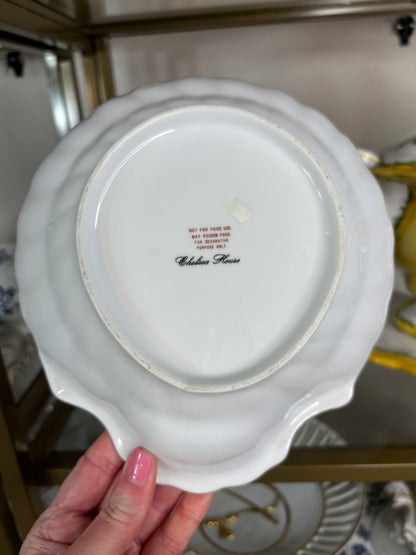 Gorgeous vintage Chelsea House hand-painted botanical porcelain scalloped dish!
