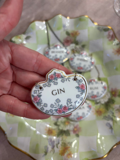 Beautiful decanter tags set of 7!