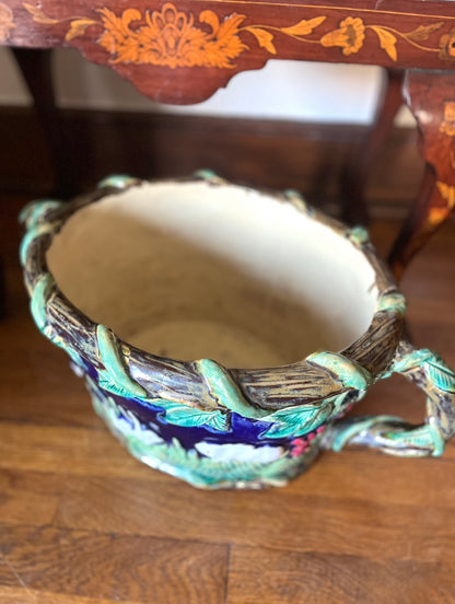 French Majolica Bunny Planter/XLarge Cache-pot Mid 20th Century