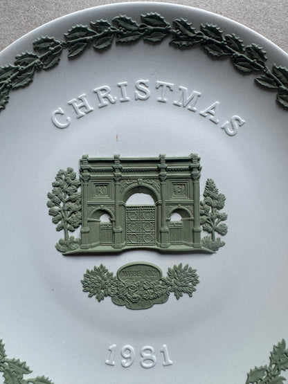 Christmas plate 1981 Wedgwood limited edition of 750 9”