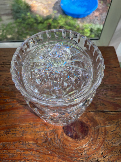 Stunning Waterford Lismore lidded biscuit jar!