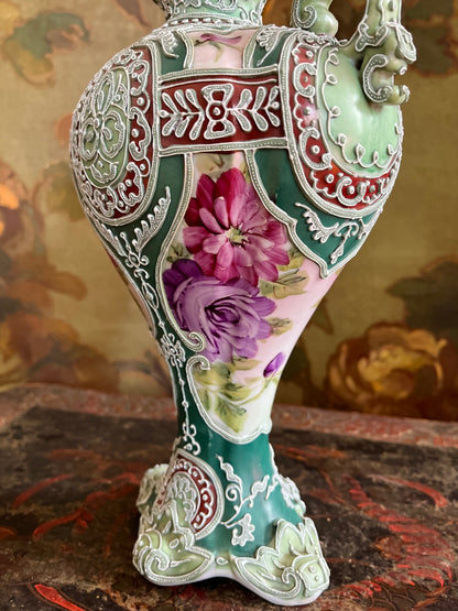 Live 08/25 Elaborate Antique Japanese Meiji Slip-Trailed Moriage Porcelain Vase