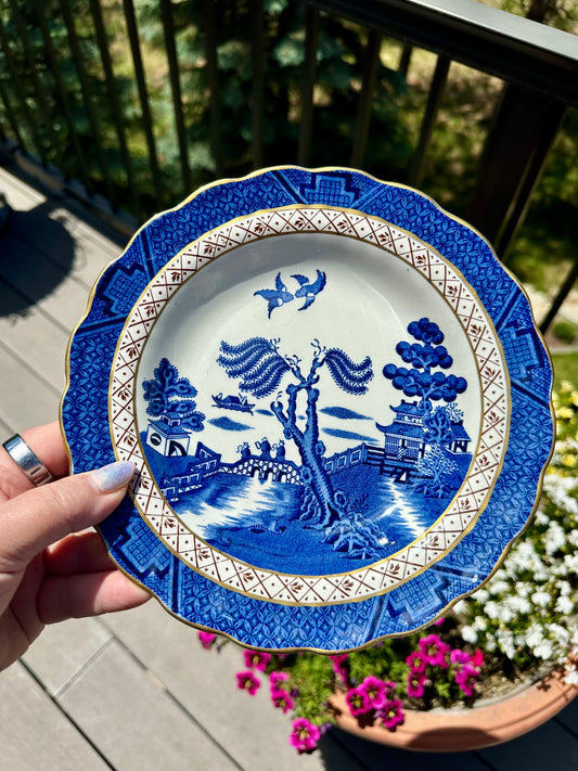 Vintage Booths Real Old Willow Plate Blue Transferware with Scalloped Gilded Border | England