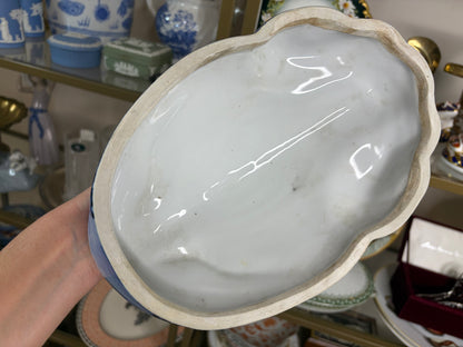 Stunning export lidded frog with mini frog!