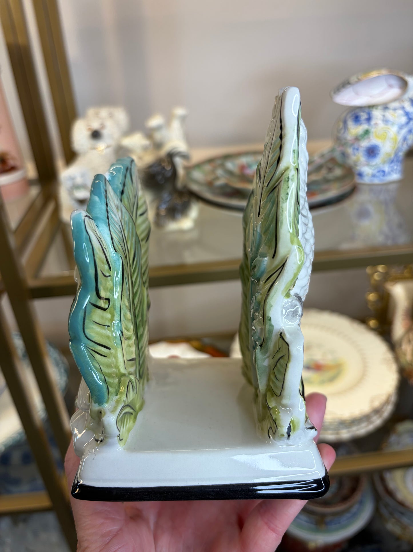 Beautiful Fitz and Floyd cockatoo napkin or letter holder!