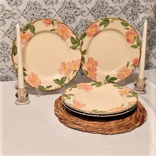 Vintage Set of Franciscan Ware “Desert Rose” Dinner Plates