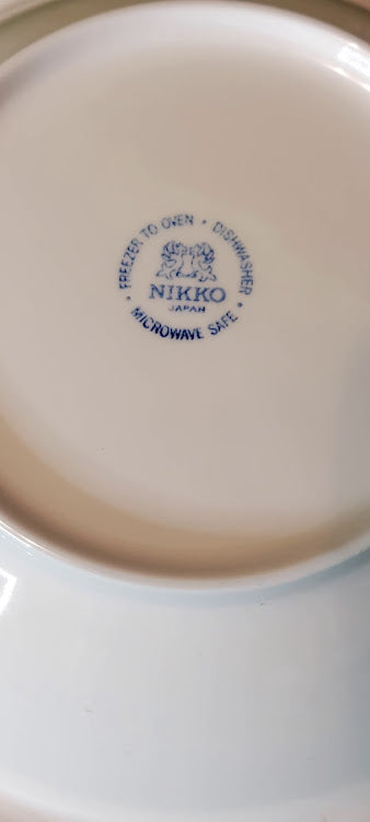 Nikko 6 piece Christmas Party Collection