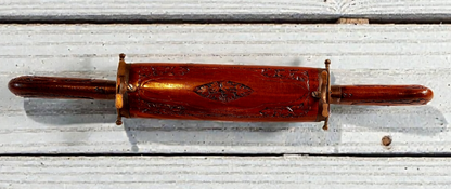Vintage Hand Carved Cutlery Set. Beautiful Craftmanship!!