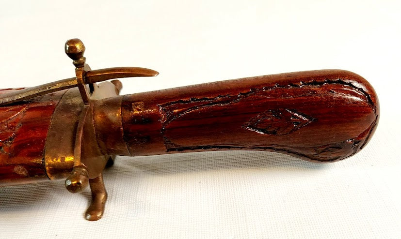 Vintage Hand Carved Cutlery Set. Beautiful Craftmanship!!