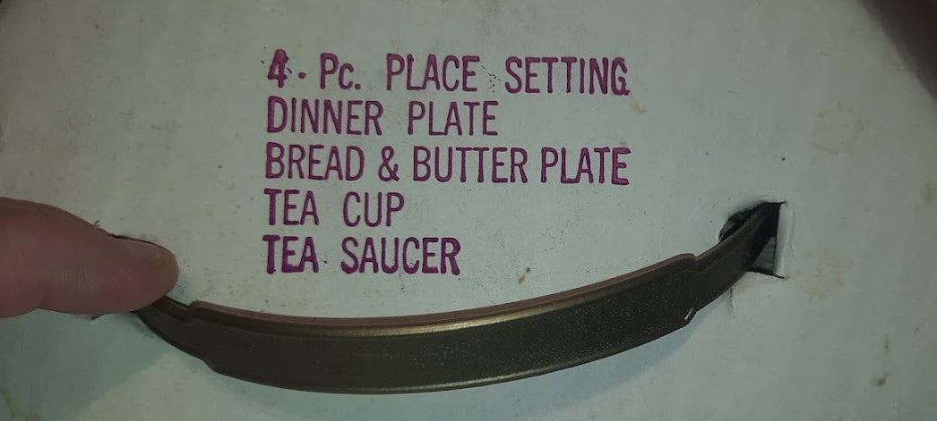 Vintage Johnson Bros. Heritage White Ironstone China! 12pc. set