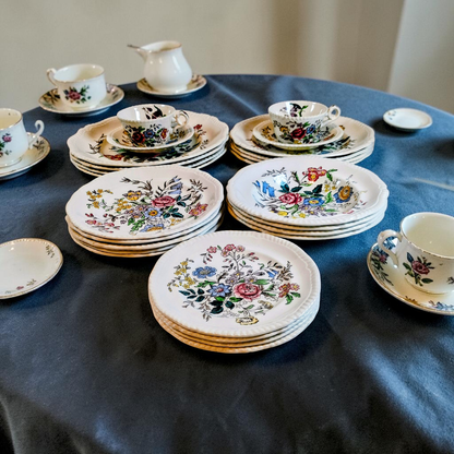 Copeland Spode Romey Dinner Setting!! 24 Piece set. Just Stunning1!