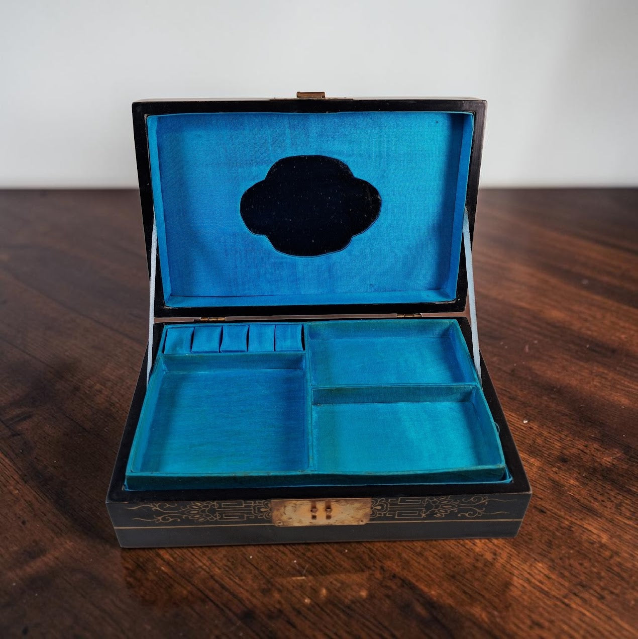 Antique Chinese Black Lacquer Jewelry Box