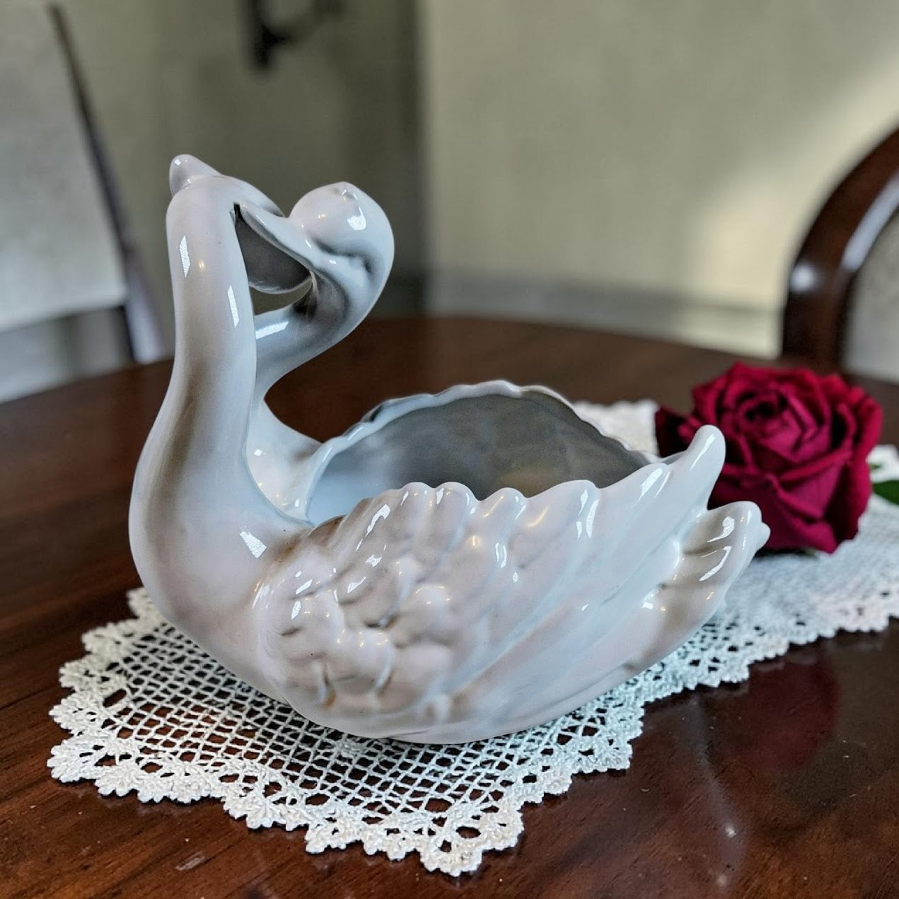 Vintage Porcelain Double Head Swan Planterd, Made in Portugal, Excellent!!