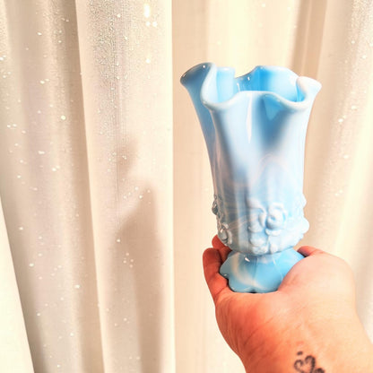Fenton Blue and White Marble Handkerchief Vase, Cabbage Rose Pattern