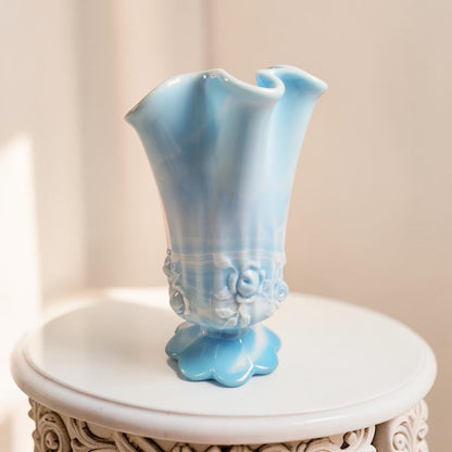 Fenton Blue and White Marble Handkerchief Vase, Cabbage Rose Pattern