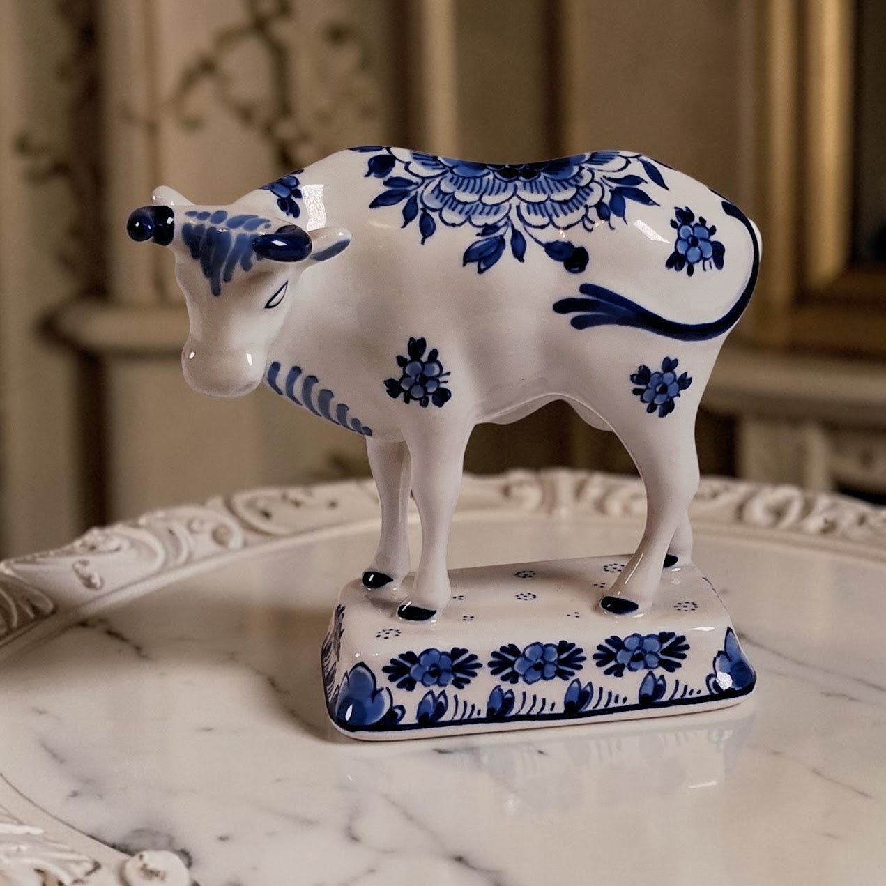 Authentic Royal Delft Cow, Stunning!!