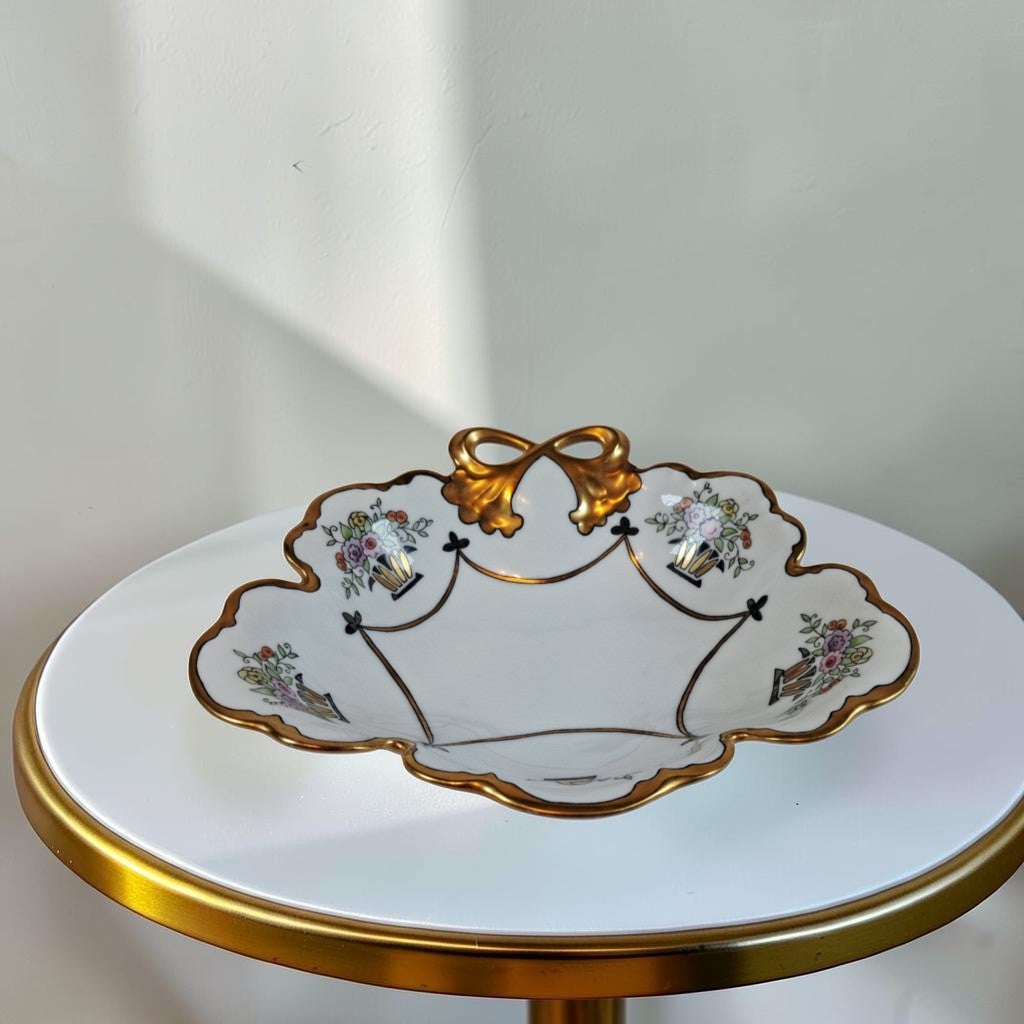 Vintage Bavaria Bowl made in 1920 Artist signed Sanford, Beautiful Gold Trim!