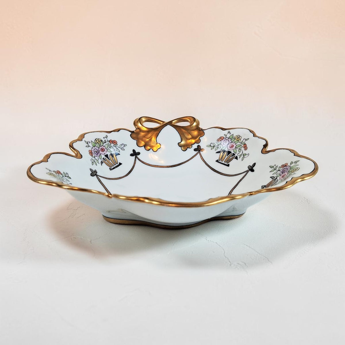 Vintage Bavaria Bowl made in 1920 Artist signed Sanford, Beautiful Gold Trim!
