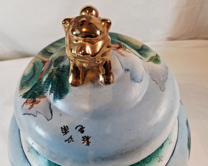 Vintage Chinese Lidded Temple Jar/ Ginger Jar, topped with Beautiful Gold Gilt Foo Dog, Just Stunning!!