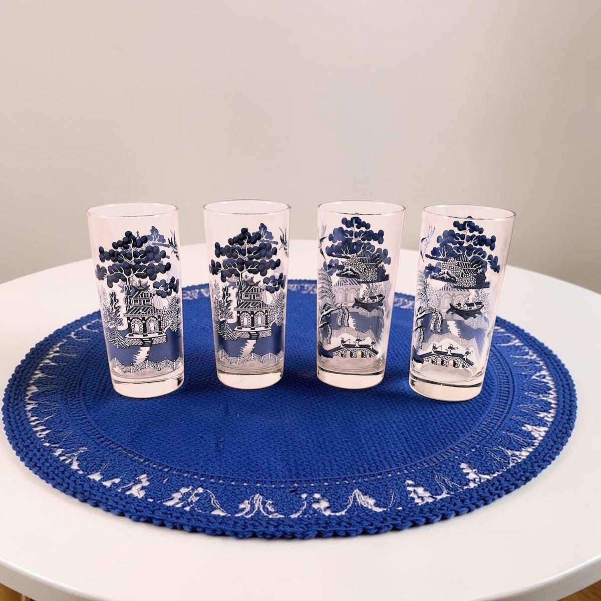 Vintage Blue Willow Set of 8, 16oz Glasses by Johnson Brothers, Rare!