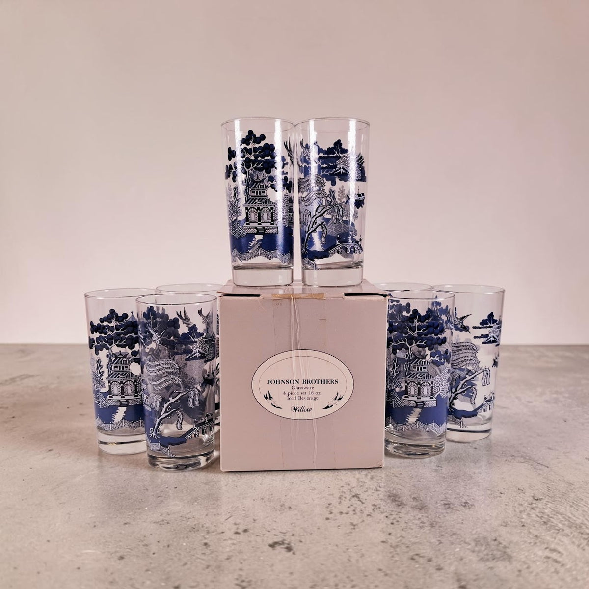 Vintage Blue Willow Set of 8, 16oz Glasses by Johnson Brothers, Rare!
