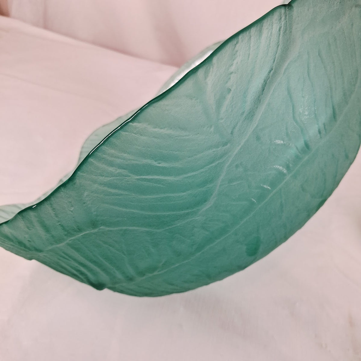 Dalzell Viking Cabbage Leaf Salad Bowl Set of 5, Rare Find and Excellent!!