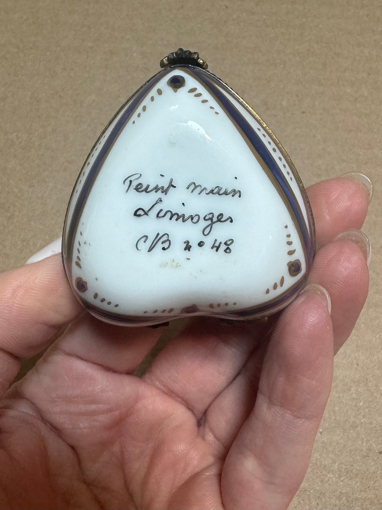 Authentic Limoges Hand-Painted Heart Trinket Box 🇫🇷 2x1.5”