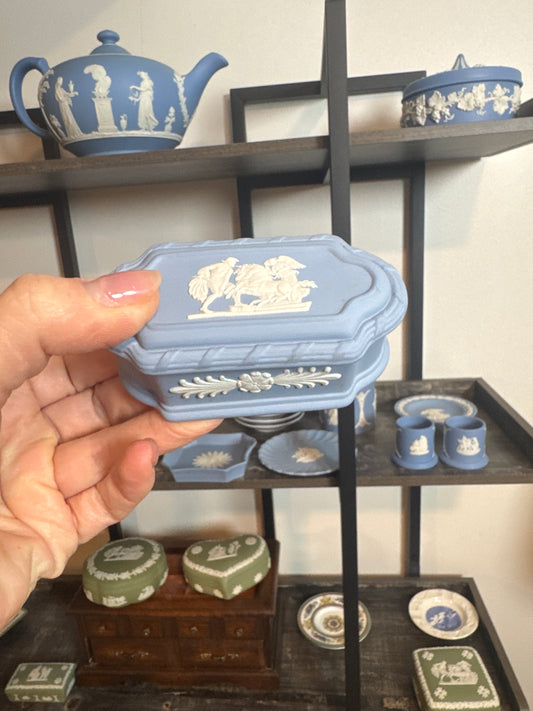 Wedgwood rectangle trinket box