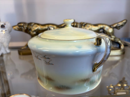 Handpainted Bavarian hunting scene lidded bowl!