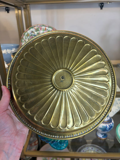 Beautiful brass flower tray with reticulated edges!