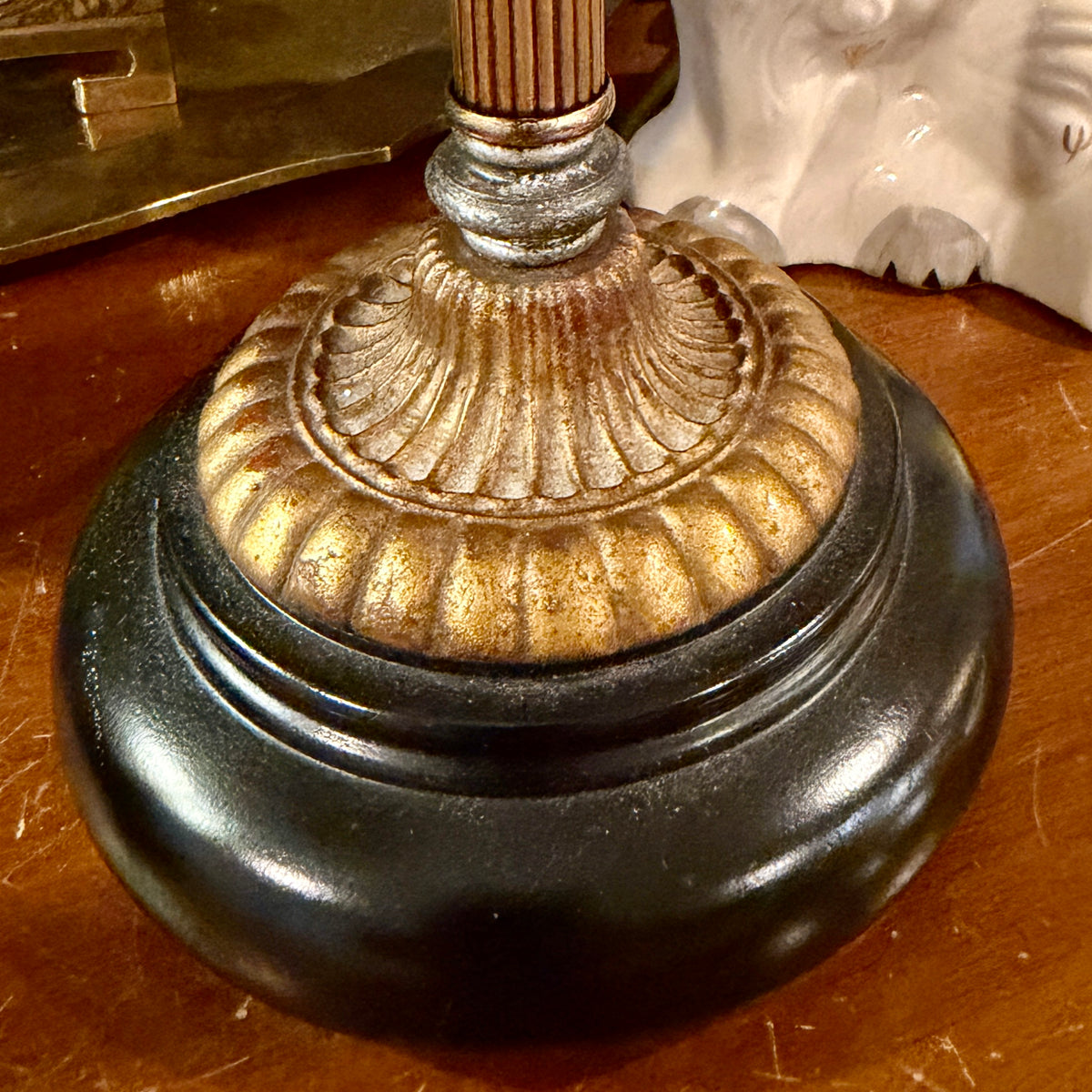 Stunning Statuesque pair of vintage gold gild & Ebony Buffet lamps 31 in w shades