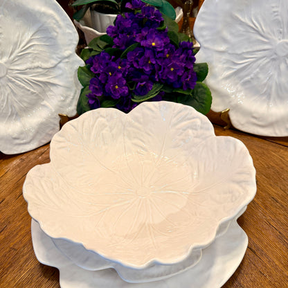 Gorgeous scalloped cabbage ware centerpiece bowl by designer BORDALLO pinheiro of Portugal 11 x 3.5