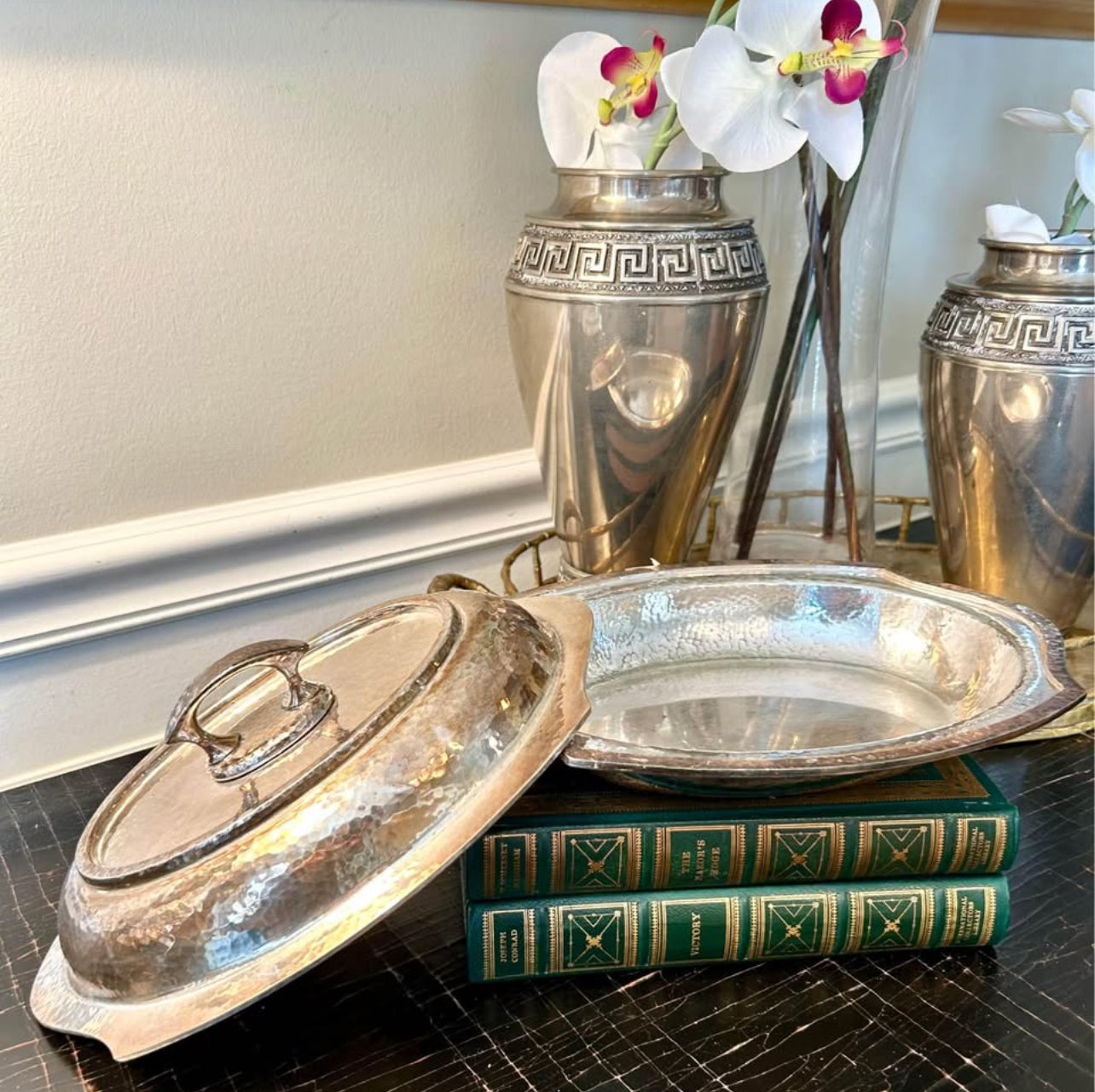 Lovely vintage stamped silver plate oval dish w lid 11 x 8 x 4,5