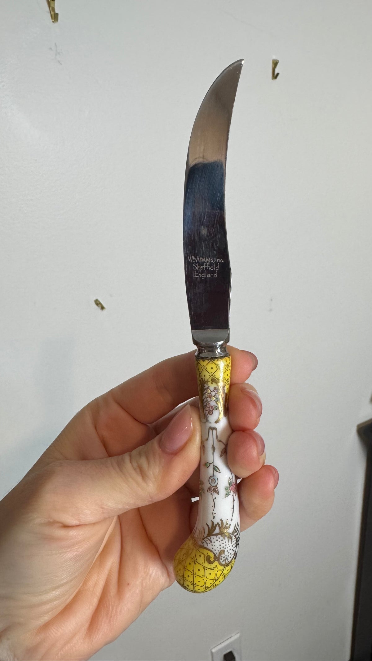 Reserved Set of 6 vintage knives with porcelain handles