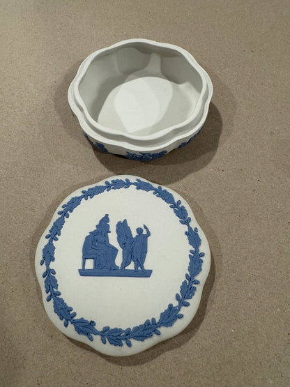 Wedgwood white and blue round trinket box
