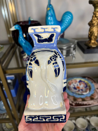 Lovely chinoiserie mini blue and white elephant!