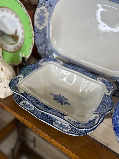 Vintage Wood & Sons “Khotan” Blue & White Transferware Serving Set – Large 18” Platter & Covered Dish, England