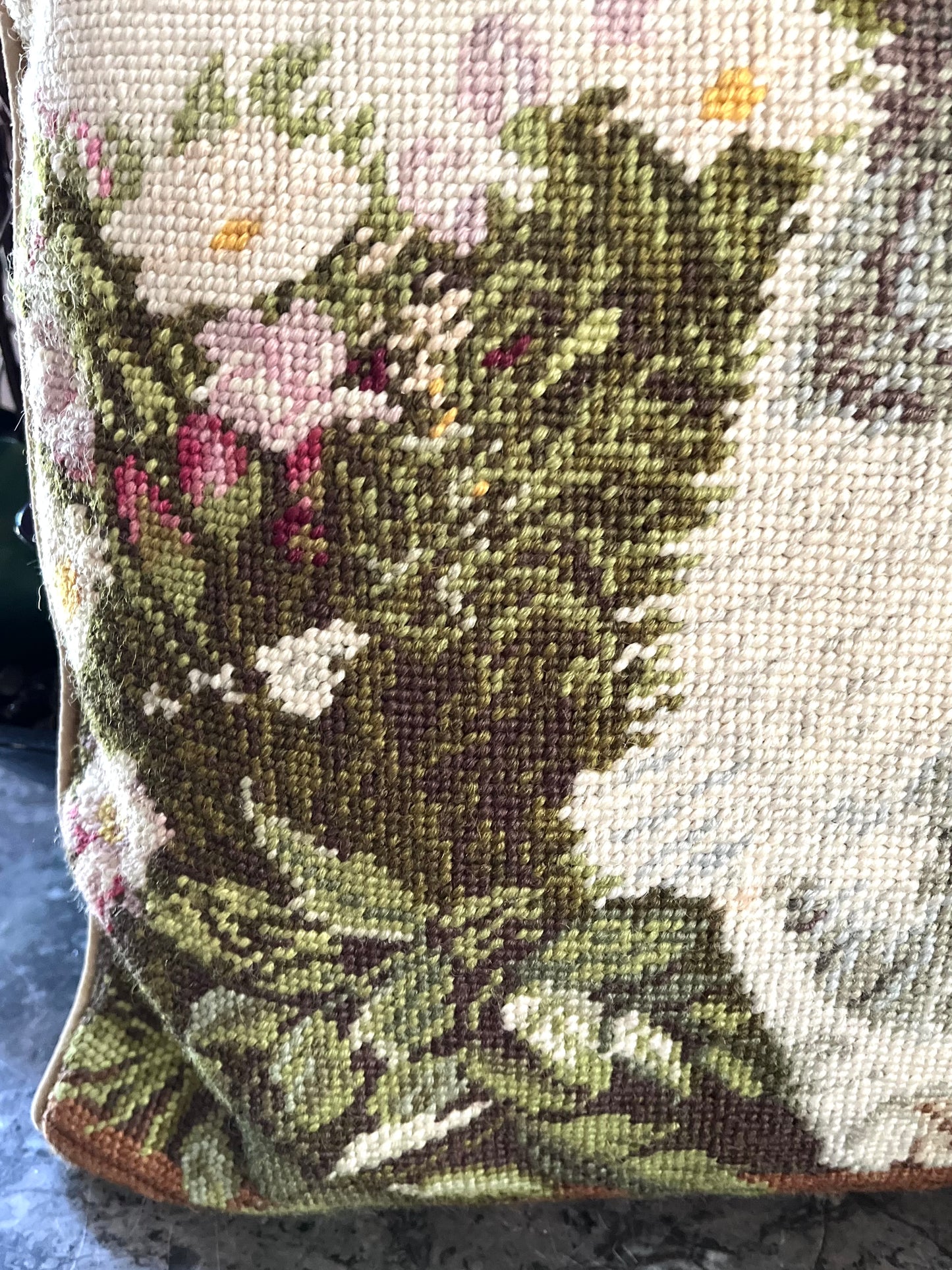 Lovely Large Vintage Needlepoint Cat Pillow - Zippered - Includes Insert
