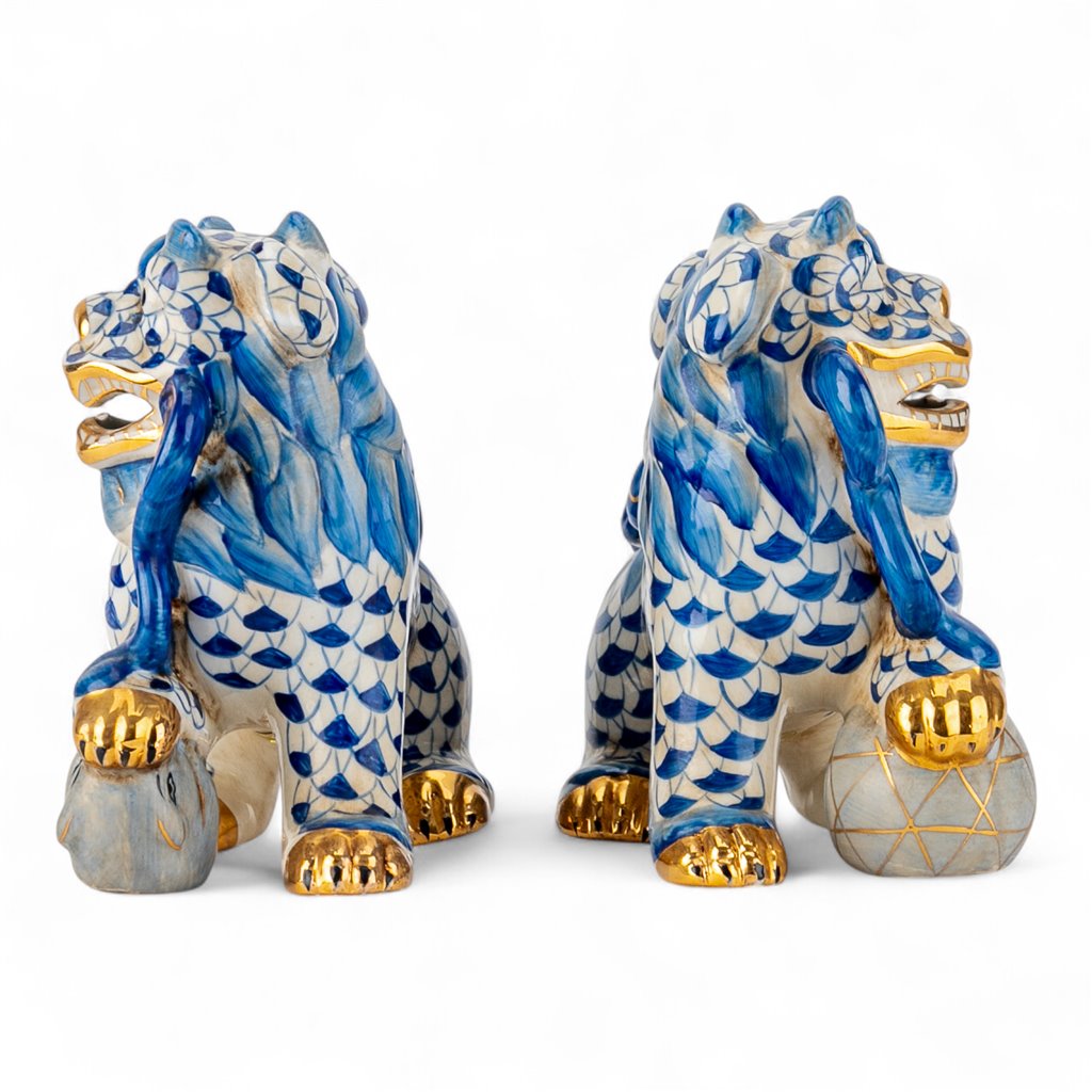 Danny’s Fine Porcelain - Blue & White Spaniel Foo Dog Figure Pair W/ Gold Accent: 17Lx4.5Wx6.5H