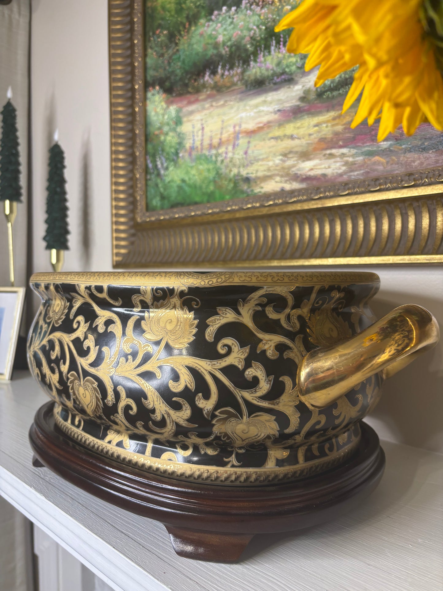 Stunning 18” Handpainted black and gold footbath  planter on stand!