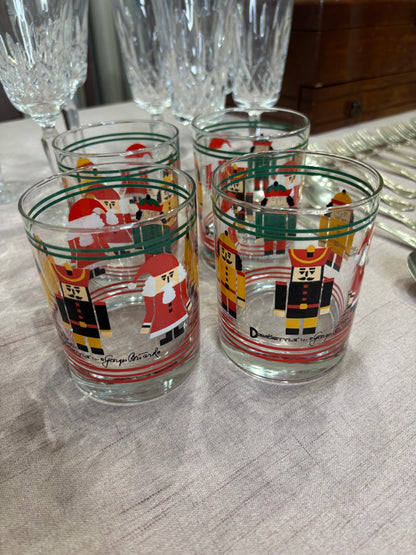 Georges Briard Christmas nutcracker and Santa glasses set of 4!