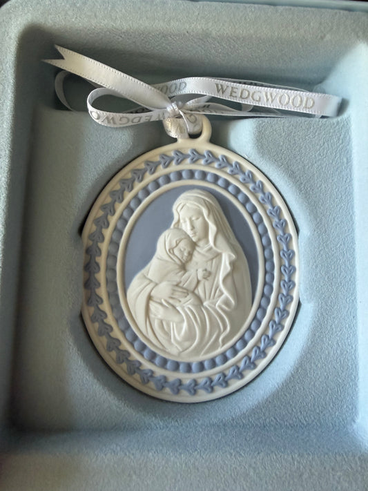 Vintage Wedgwood Jasperware Christmas Ornament Madonna & Child in Original Box