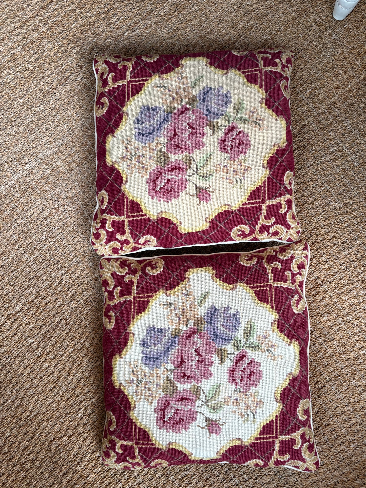 WCC Live 11/12 3 pillows