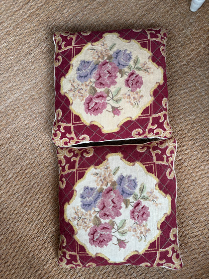 WCC Live 11/12 3 pillows